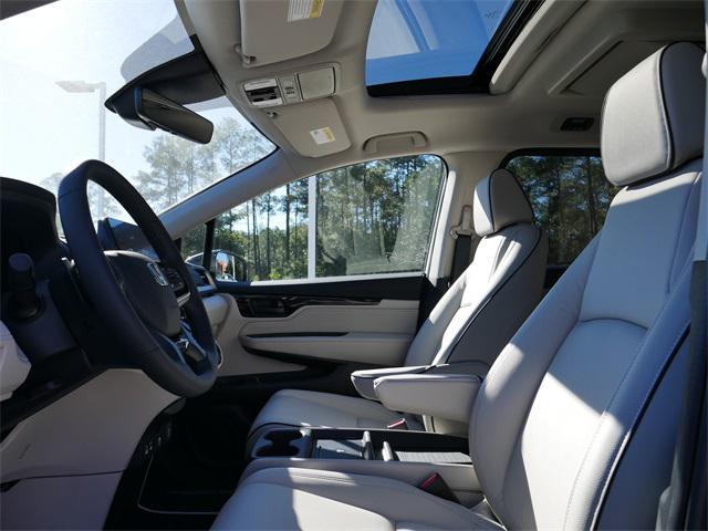 new 2026 Honda Odyssey car, priced at $47,990