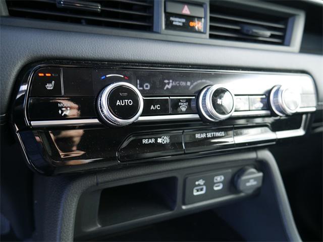 new 2025 Honda Pilot car, priced at $43,922