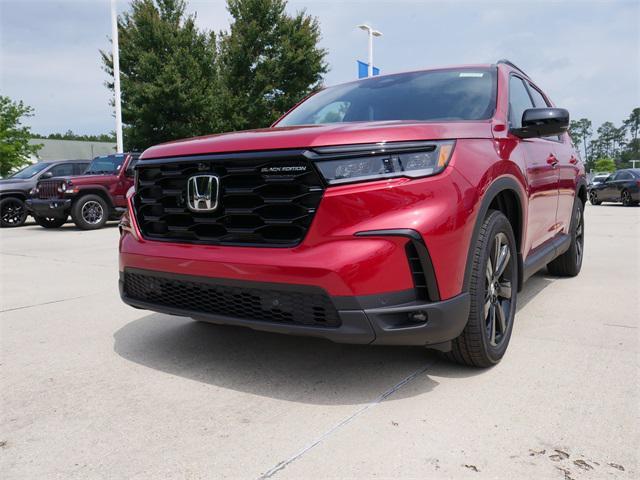 new 2025 Honda Pilot car, priced at $52,676