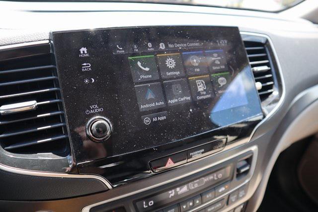 used 2021 Honda Pilot car, priced at $27,500