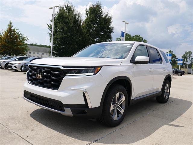 new 2025 Honda Pilot car, priced at $43,375