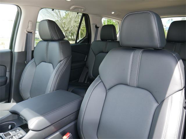 new 2025 Honda Pilot car, priced at $43,375