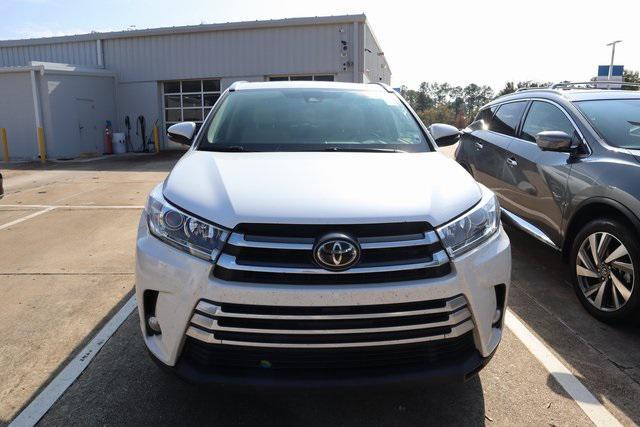 used 2017 Toyota Highlander car, priced at $18,900