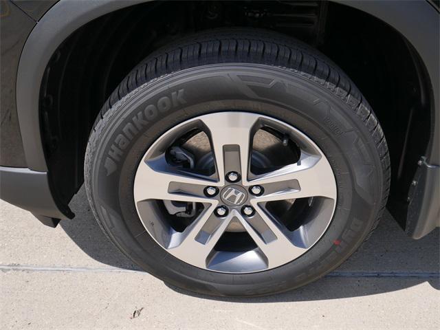 new 2025 Honda Pilot car, priced at $42,948