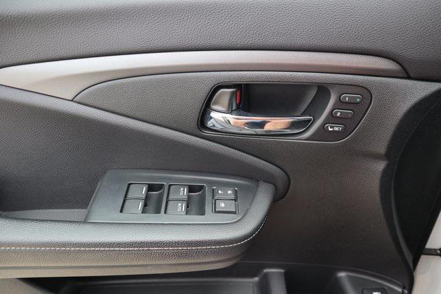 used 2023 Honda Ridgeline car, priced at $32,950