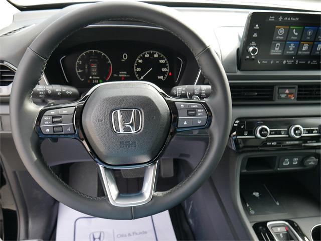 new 2025 Honda Pilot car, priced at $44,485