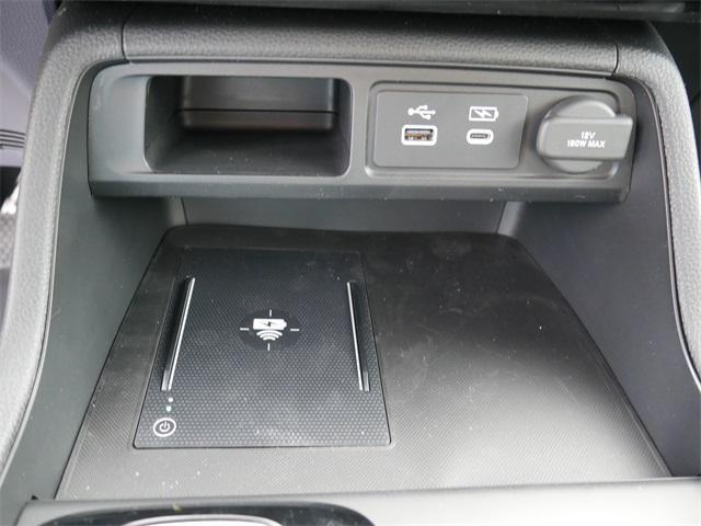 new 2025 Honda Pilot car, priced at $44,485