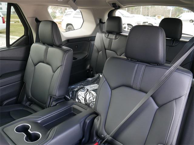 new 2025 Honda Pilot car, priced at $45,345