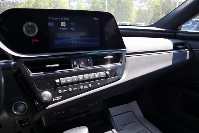 used 2022 Lexus ES 350 car, priced at $34,000