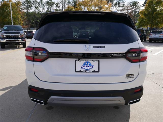 new 2025 Honda Pilot car, priced at $49,405