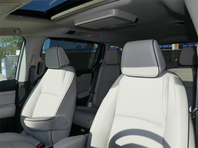 new 2025 Honda Odyssey car, priced at $45,691