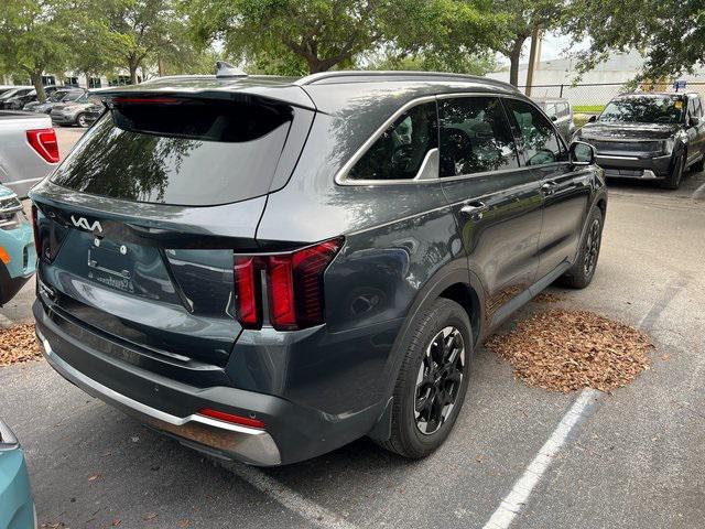 used 2024 Kia Sorento car, priced at $29,580