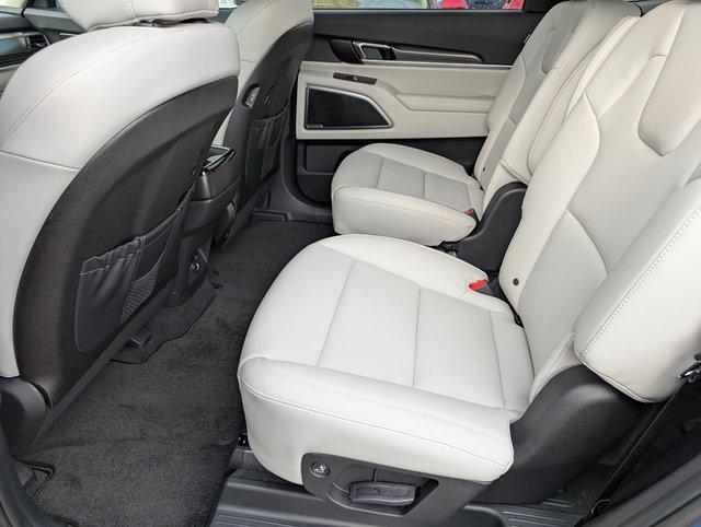 new 2025 Kia Telluride car, priced at $39,364