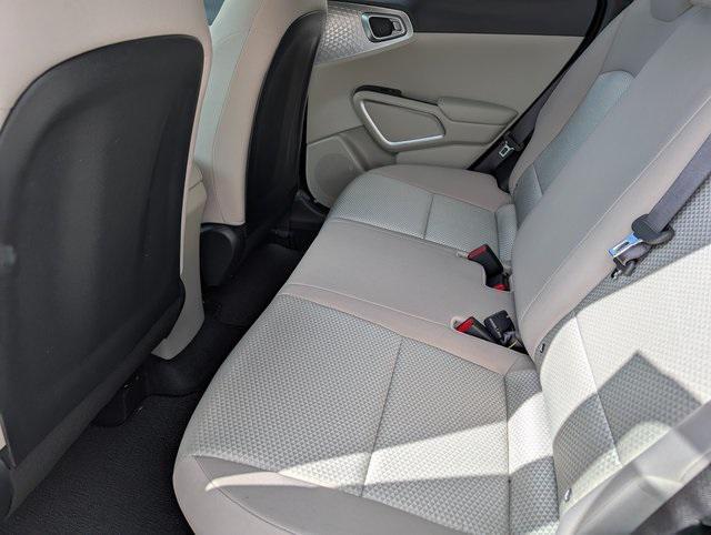 new 2025 Kia Soul car, priced at $21,601