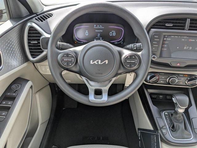 new 2025 Kia Soul car, priced at $21,601