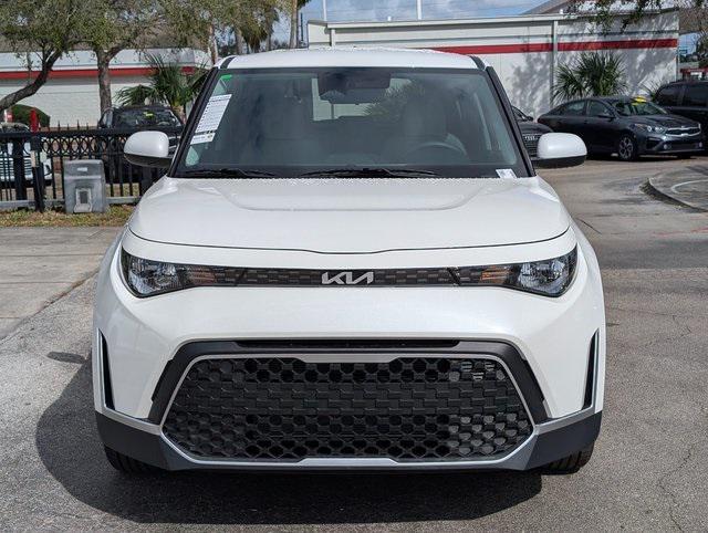 new 2025 Kia Soul car, priced at $21,601