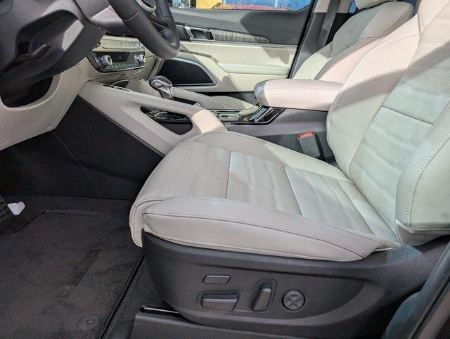 new 2025 Kia Telluride car, priced at $50,557