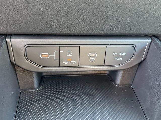 new 2025 Kia K4 car, priced at $22,215