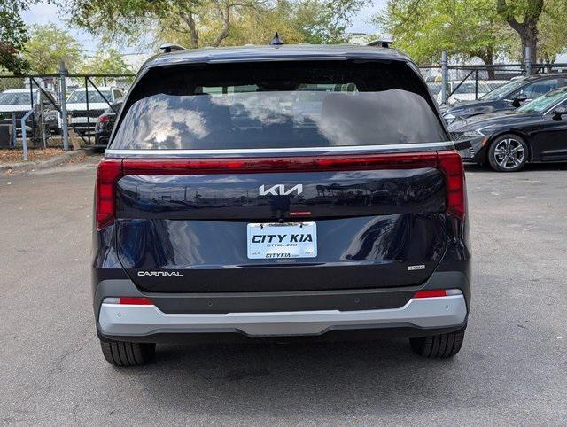 new 2025 Kia Carnival Hybrid car, priced at $41,730
