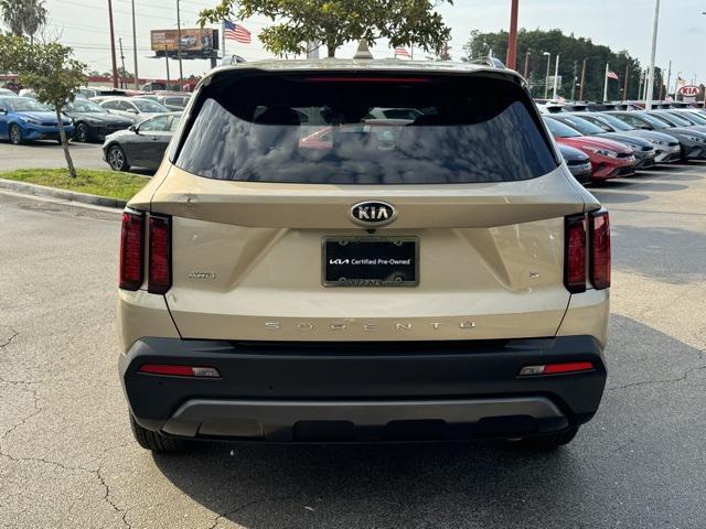 used 2021 Kia Sorento car, priced at $25,627