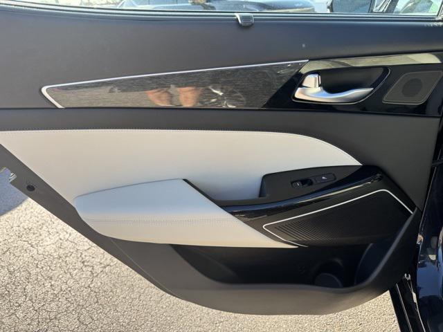 used 2019 Kia Cadenza car, priced at $20,496