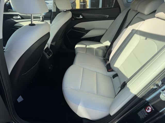 used 2019 Kia Cadenza car, priced at $20,496