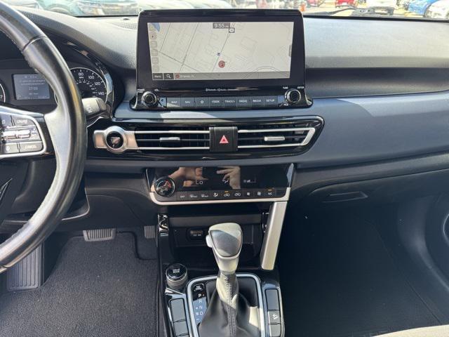 used 2023 Kia Seltos car, priced at $17,492
