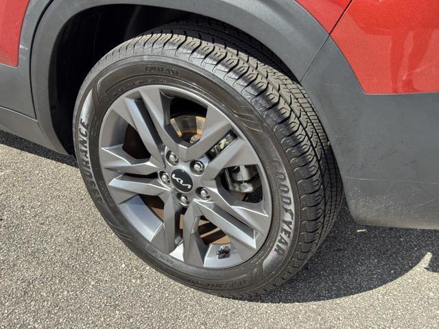 used 2023 Kia Seltos car, priced at $17,492