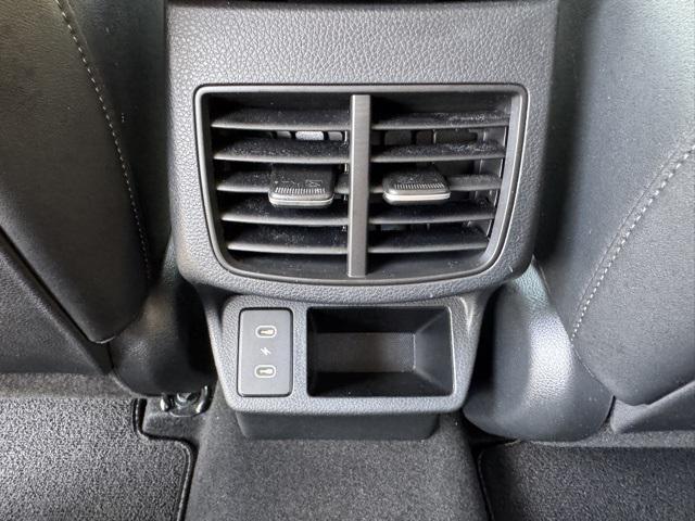 used 2025 Kia Seltos car, priced at $24,864