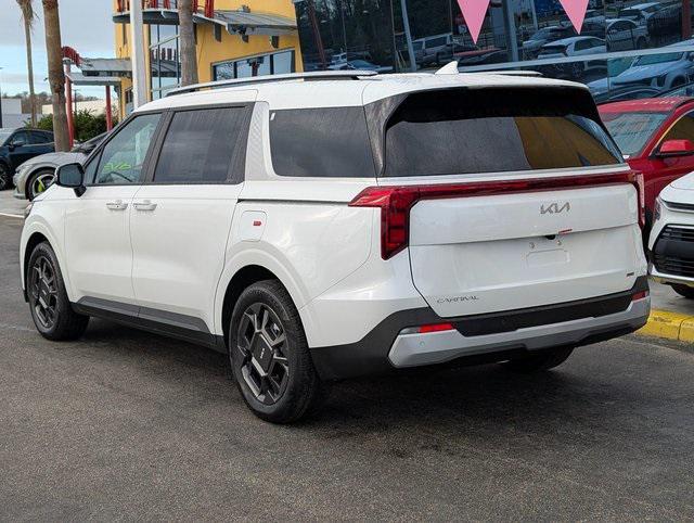 new 2025 Kia Carnival Hybrid car, priced at $43,011