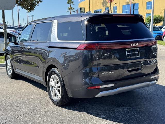 used 2024 Kia Carnival car, priced at $30,866