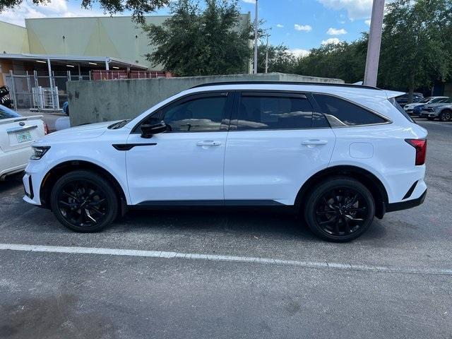 used 2023 Kia Sorento car, priced at $30,218