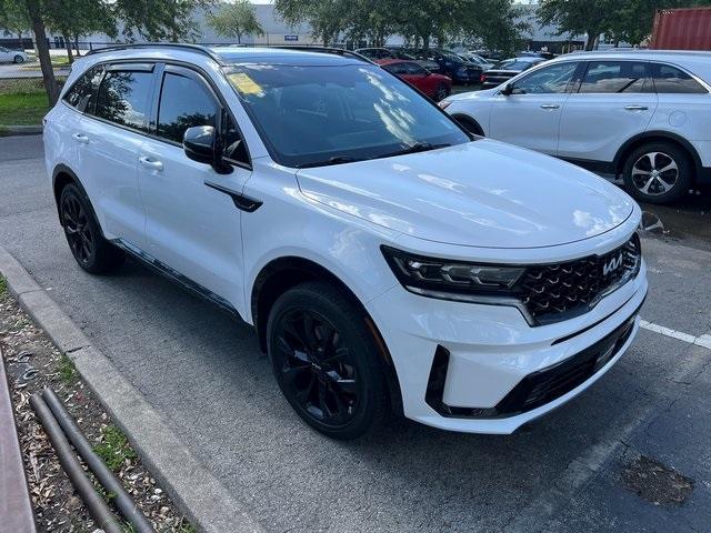 used 2023 Kia Sorento car, priced at $30,218