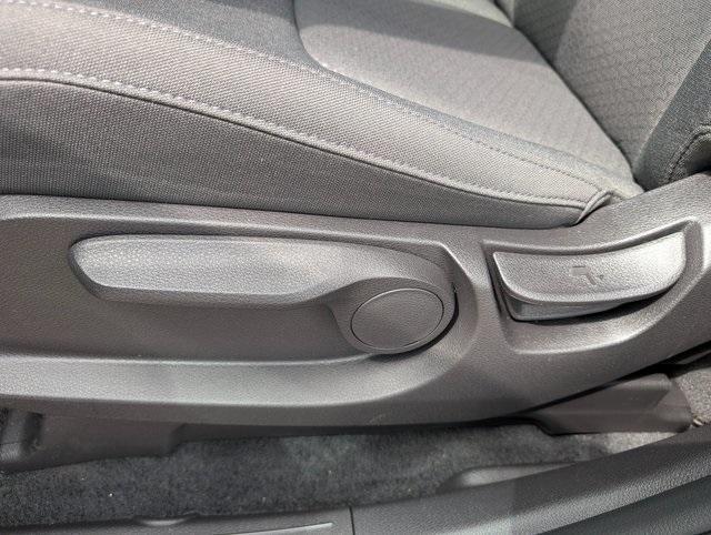 new 2025 Kia Carnival car, priced at $38,860