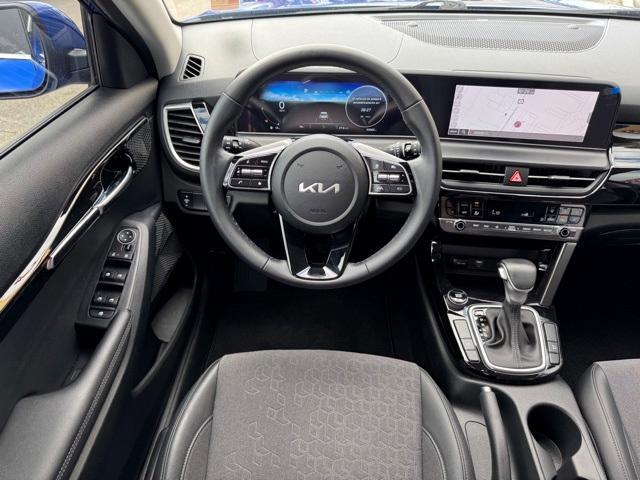 used 2024 Kia Seltos car, priced at $22,342
