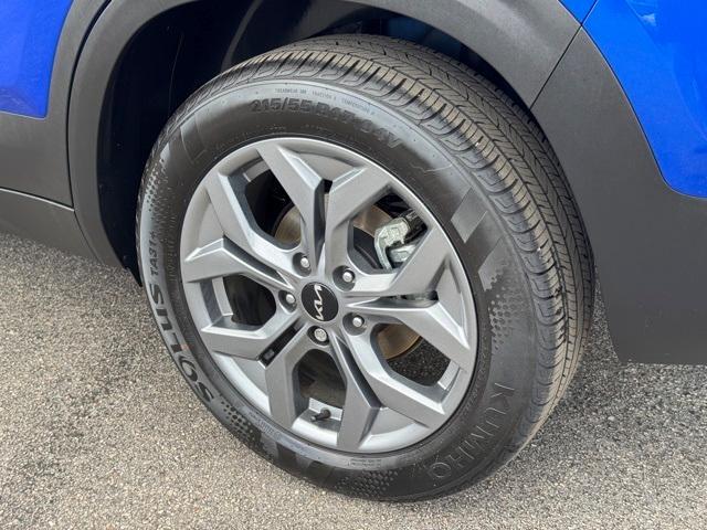 used 2024 Kia Seltos car, priced at $22,342