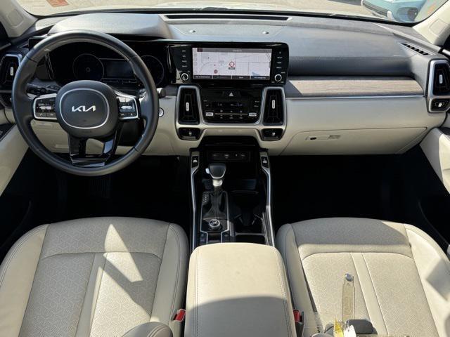 used 2023 Kia Sorento car, priced at $27,709