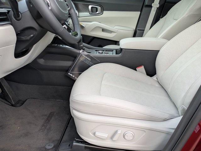 new 2025 Kia Sorento car, priced at $35,292