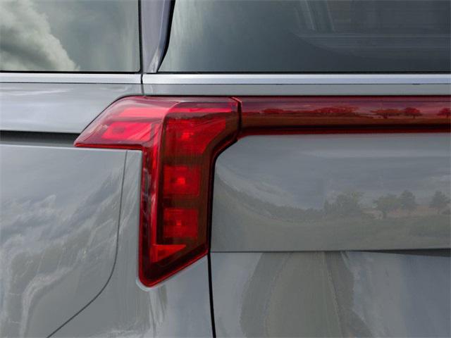 new 2025 Kia Carnival Hybrid car, priced at $50,811