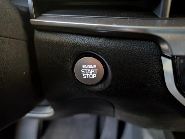 new 2025 Kia Sorento car, priced at $34,044
