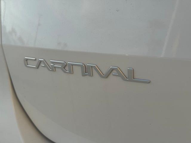 used 2024 Kia Carnival car, priced at $40,993