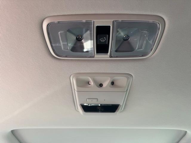 used 2024 Kia Carnival car, priced at $40,993