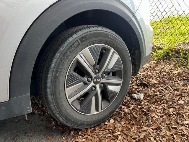 used 2021 Kia Niro car, priced at $17,070