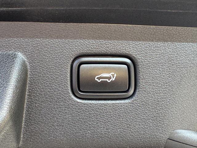 used 2023 Kia Sportage car, priced at $25,464