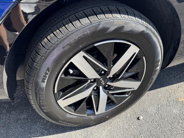 used 2023 Kia Sorento car, priced at $23,775