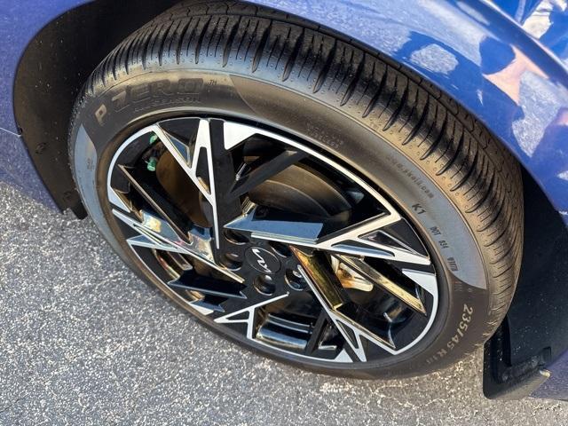 used 2025 Kia K5 car, priced at $25,951