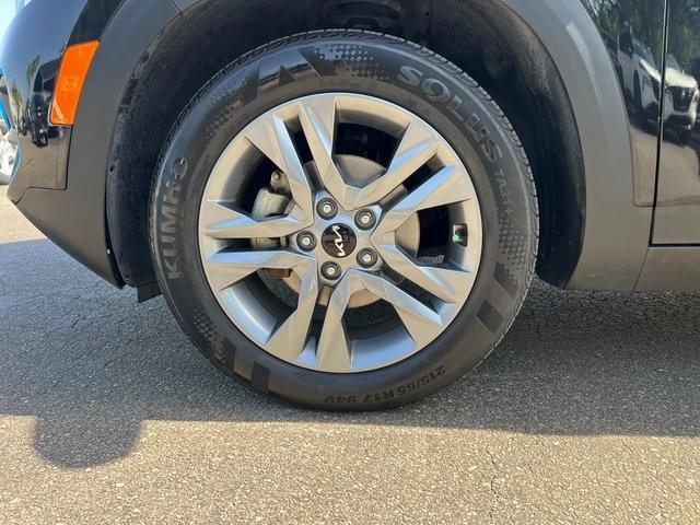 used 2023 Kia Seltos car, priced at $19,667