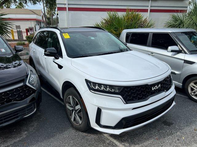 used 2022 Kia Sorento car, priced at $24,874
