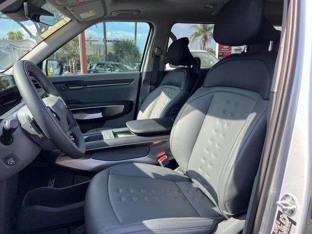 new 2026 Kia EV9 car, priced at $61,514