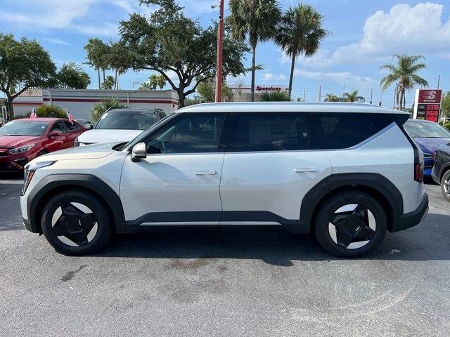 new 2026 Kia EV9 car, priced at $61,514